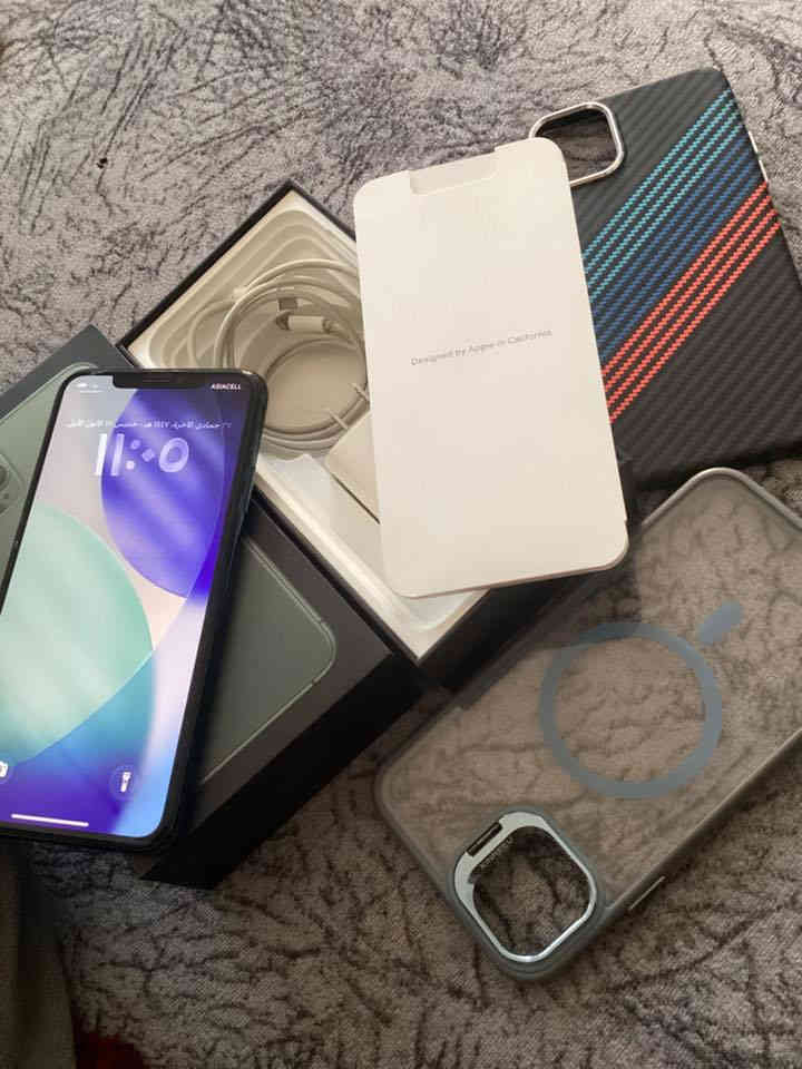 عيني شباب لحد ينطي كلمه وميجي هسه تواعدت ويا واحد البارحه وادك عليه ميشيله الشراي يكون كد حجايته وليورطني ويا العالم 11 برو ماكس جديد امانه الله اول منزل. جبته ولحد هسه عندي مال بيت ذاكرت ت64 بطاريه 74 سعره 310 مع توصيل داخل بغداد كامل ملحقات رقم ***********
