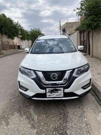 نيسان روج • ٢٠١٧ • ماشي ٨٦٠٠٠