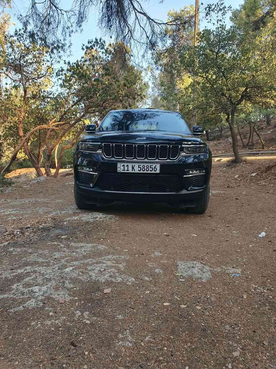 ياالله
السلام عليكم جيب كراند شيروكي    
4XE 2023

Jeep Grand Cherokee 4Xe 2023 2.0L

     

حجم المكينه : 2000  تيربو + هايبرد + بلك ان  بدون أيرباك 

الضرر : السيارة مجفية و مصبوغ عام 
للعلم السيارة مصلحة تصليح درجة أولى  خالية من العيوب  

          حالة الايرباك : سليم مطاك ولا ايرباك
ماشي فقط 13 الف يعني جديدة 
#مواصفاتها

1.شاشه 

2.بصمه

3. تشغيل عن بعد

4.دمام خلفي

5.كشنات جلد

6.كشن السايق ميمري

7.كشنات كهرباء

8.صندوك كهرباء

9.حساسات خلفيه

10. قطع تبريد 

11.اشاير بالمري

12.رادار امامي

13.رادارات 360

14.ثلاث وضعيات قياده

15. بنوراما فتحتين

16. كير ماوس

17. نظام منحدرات

18. هيترات بالكشنات 

19.ويل كب كروم

20.لايتات لد

21.بكلايت لد

22.كشافات

23.بصمة ابواب
24 . شاشة عدد ٣ قطع
فول مواصفات 1/1 جاهزه مرقم بغداد تحويل ثاني يوم

تفاصيل اكثر هذا رقمي 
*********** تحياتي 

مكاني بغداد
