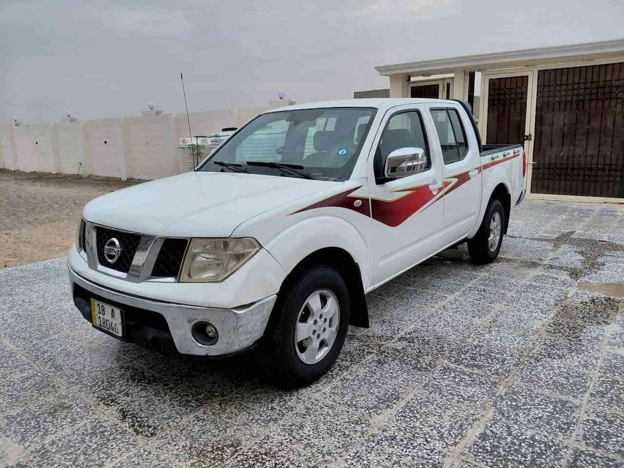 السلام عليكم نيسان نيفاره موديل  ٢٠٠٩ للبيع رقم بابل انكليزي تحويل ثاني يوم سنويه لغايه ٢٠٣٠ هزه جديده رقم جديد مكينه وكير وكهربائيات وتبريد وتخم تاير مكفولات سياره كل نقص مابيها سياره بيها رشات صبغ سياره مكفوله عن الضربه السعر ٨٥ رقم الهاتف *********** مكاني كربلاء اخوان مكلف بلنشر
