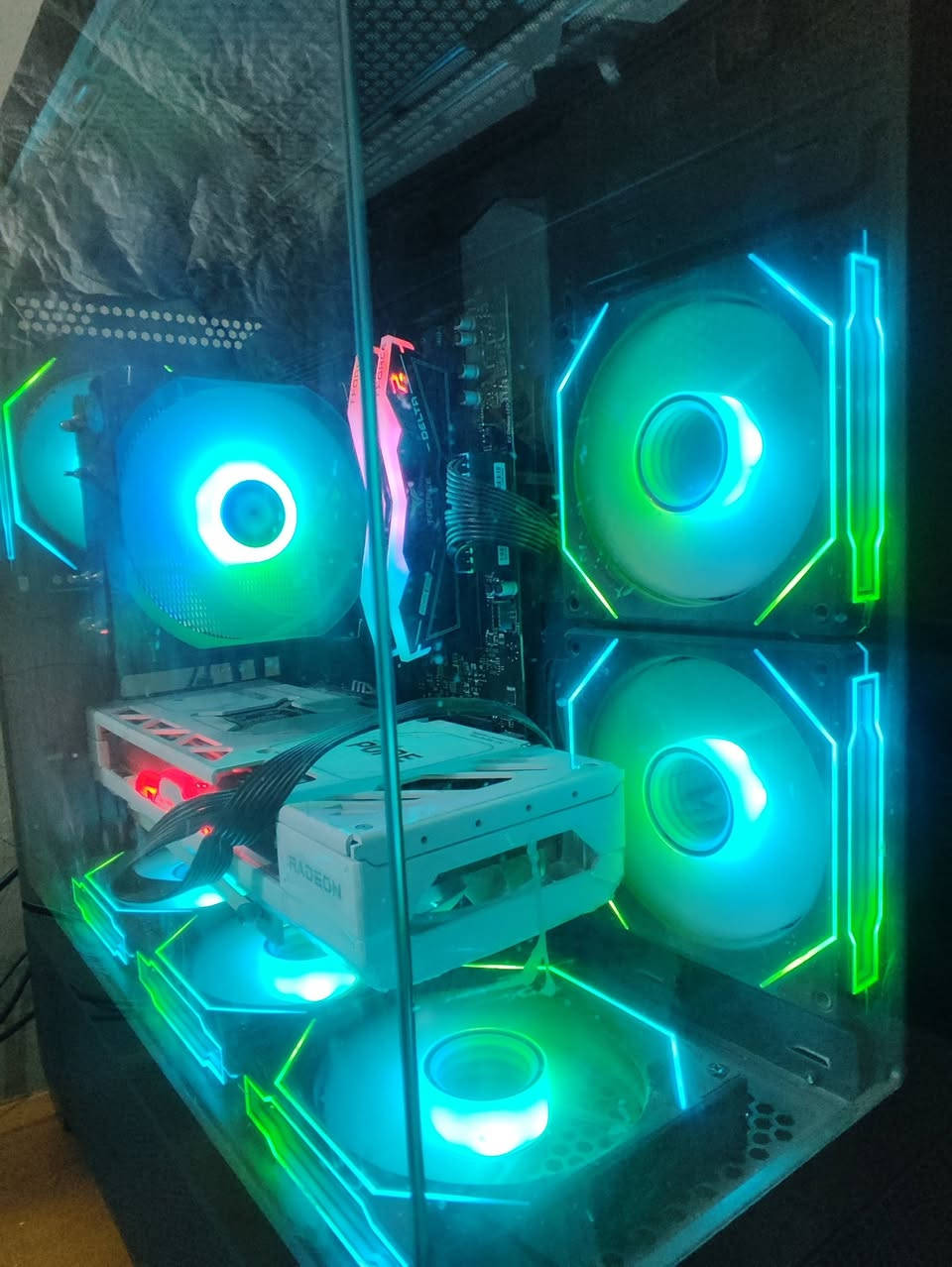 سلام عليكم  عندي بيسي للبيع هاي مواصفاتها
rx 7800xt
ryzen 5 9600x
 b650 s pro msi
32gb t-force delta rgb ddr5 6000mh
m. 2 1t gen4
psu 650w
case xigmatek alphard
بمليون و750 سعر مجال قليل
مكاني نجف


**إذا كنت صاحب هذا الإعلان وتريد حذفه لأي سبب، رجاءا أرسل رسالة إلى الدعم الفني**