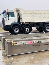 مان صقر • 2002 • مكينة 410