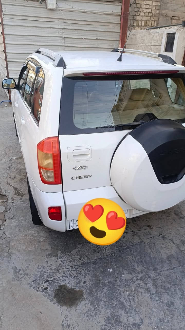 السلام عليكم تيكو للبيع 2012 فول السياره معروفه  وبيها شاشه كير كهربائي محرك 1800 بالبانيد جراد بيها جراد وبالقماره شويه صدر امامي خلفي تخم تاير تبري تدفئه سياره كلها شغاله ما ابيها اي نقص بس رايد لها بارد بالباب والسياره فول محركها جيد عنوان بغداد حي العامل بياع قرب هايبر ماركت  100% الاستفسار اتصال او واتساب رقم الهاتفا*********** السعر 61
