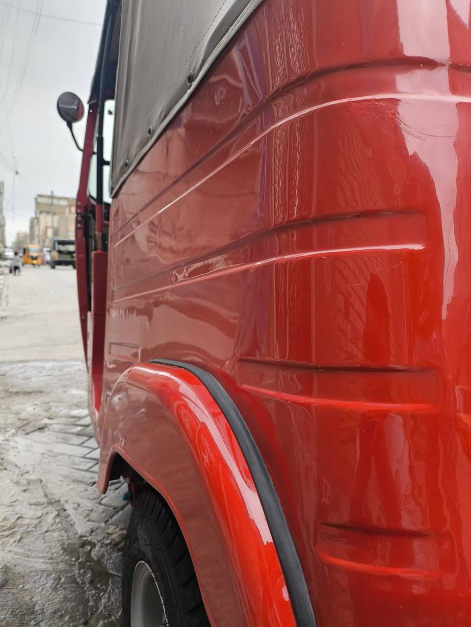 تكتك البيع موديل 17رقم سنوية 
مكاني بغداد مدينة الصدر 
***********
