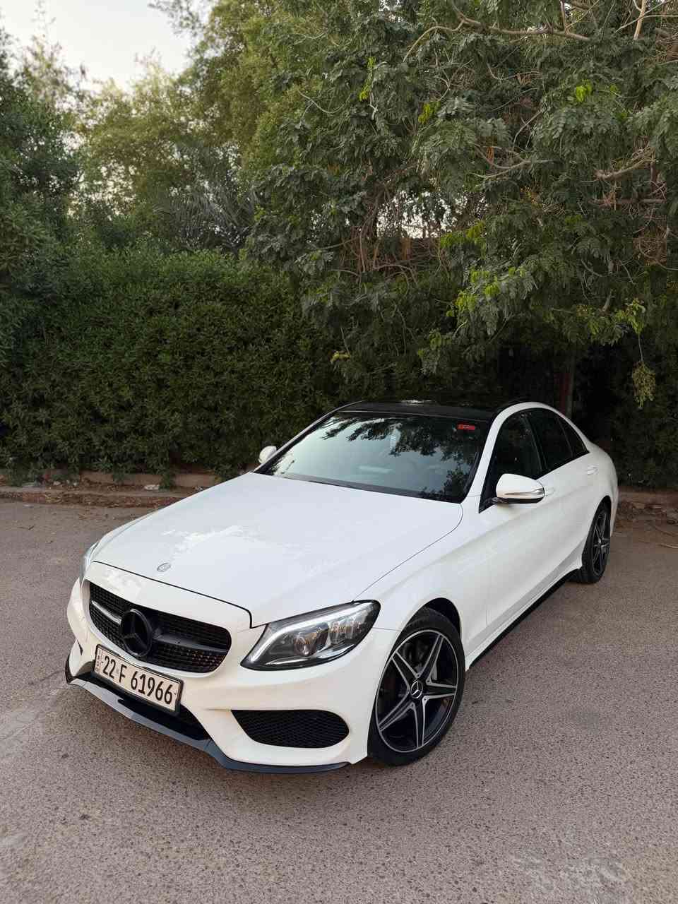 2017 C300 مرسيدس 

4MATIC

كلين تايتل كفالة عامة 
رقم اربيل باسمي 
ماشية ٩٩ 
فول 
دعاميات AMG 
ويل AMG اصلي 
محرك 2.0 توربو 
بانوراما 
دبل ماوس 
شاشة كبيرة 
كامرة خلفية 
رادار امامي ورادار خلفي 
رادار جانبي نقط عمياء 
كشنات كهرباء وخزن كشنات 
وتجوة الراس و الرجل كهرباء 
تدفئة كشنات 
شفتات ستيرن 
ستيرن كهرباء
لايتات داينمك 
بك لايت LED 
انارة داخلية LED 
تخم تاير جديد 
منظومة بانزين جديدة 
زيت محرك جديد 

السعر 20.800$ وبيها مجال بسيط 
مكان السيارة بغداد البنوك 
*********** بغداد, العراق
