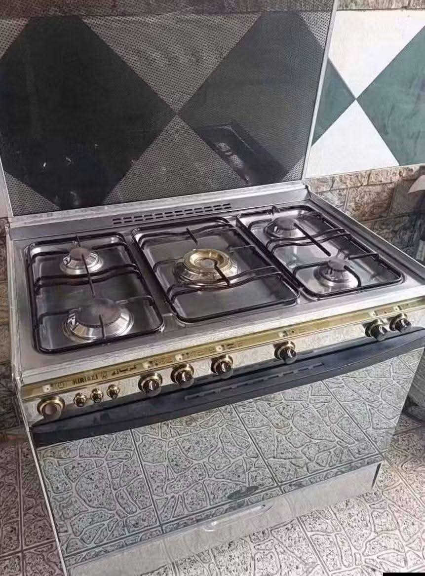 السلام عليكم...ورشة المهندس ..صيانه عامه لكافة انواع الطباخات الغازيه
صيانه عامه لجميع السبالت والثلاجات والبرادات.. غسل السبالت .تنصيب السبالت 
صيانه عامه لجميع الغسالات العاديه والاوتماتيك وغسالات الصحون..
تصليح وبيع كافة الكارتات الالكترونيه لسبالت والغسالات والثلاجات
تصليح كافة اجهزة التاتوو والوشم
تصليح كافة انواع الطباخات الكهربائيه..وفارات الغسل ..والمكانس الكهربائيه..والخلاطات.
عمل كافة لوحات السيطره الكونترول والباور ..تأسيسات كهربائيه عامه ..لكافة المنازل والمحلات والبنايات.. بأدارة فنين مختصين ..  ملاحظه صيانه موقعيه نجيكم وين متكونون داخل كربلاء....
للاستفسار واتساب 
***********  راسلونه واتساب
