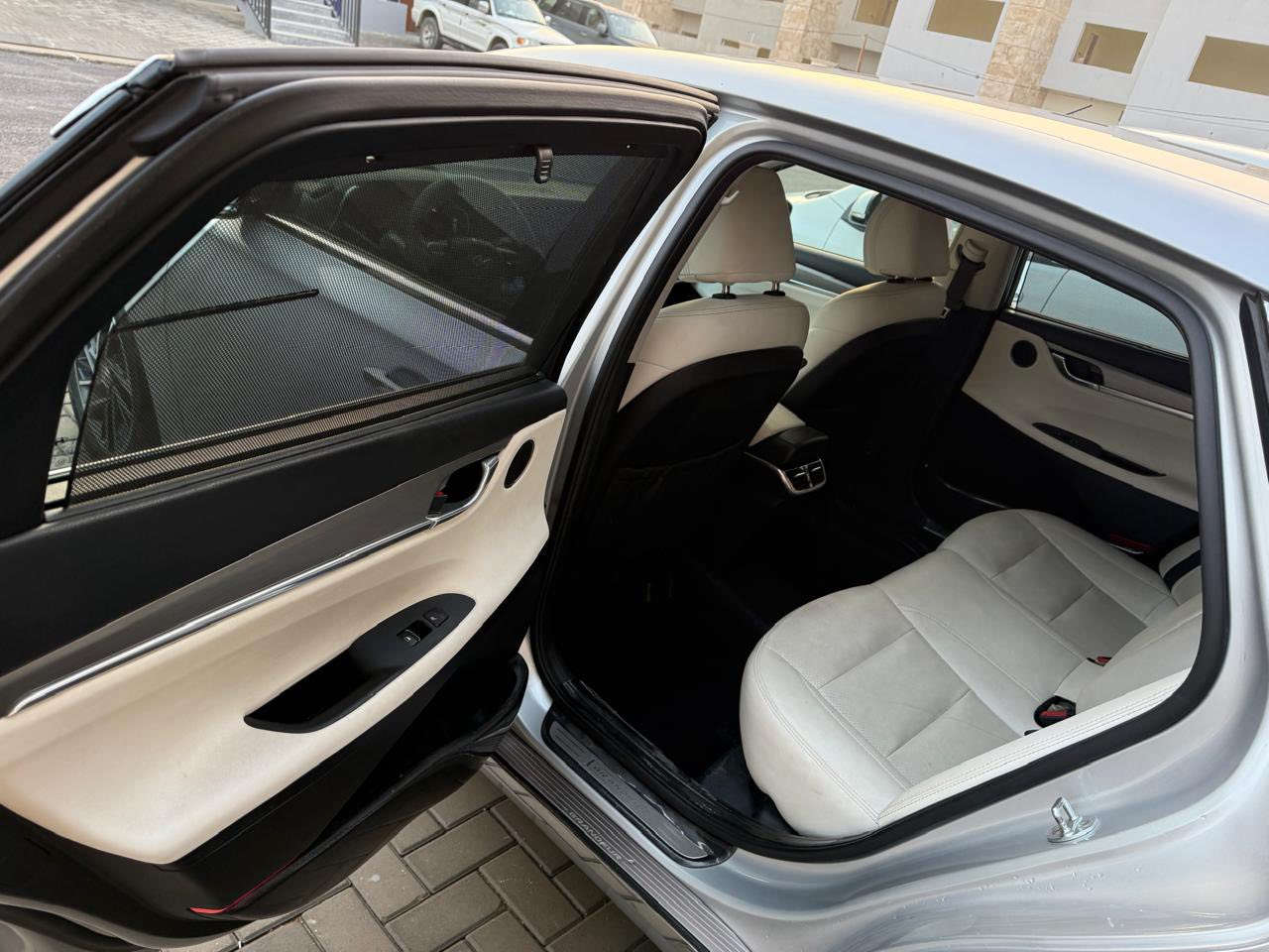 سلام عليكم
هونداي ازيرا 2021 غاز 6 سلندر مكفوله رقم بغداد معوقين بسم عمي سيارة فول مواصفات عده الفتحه سعر 185 💵
***********
