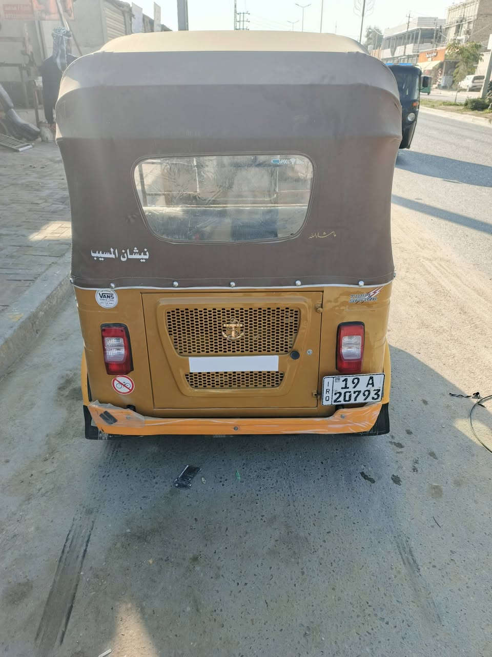 سلام عليكم تكتك للبيع 2021شهر 5 رقم وسنويه تحويل ثاني يوم كفاله عامه العنوان كربلاء  السعر 7250 وبيها مجال ***********
