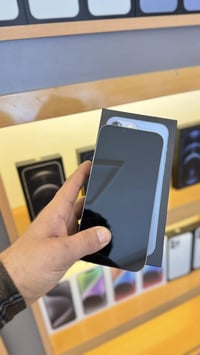 آيفون ١٣ برو ماكس • نضافة فول • بطارية ٩٤٪