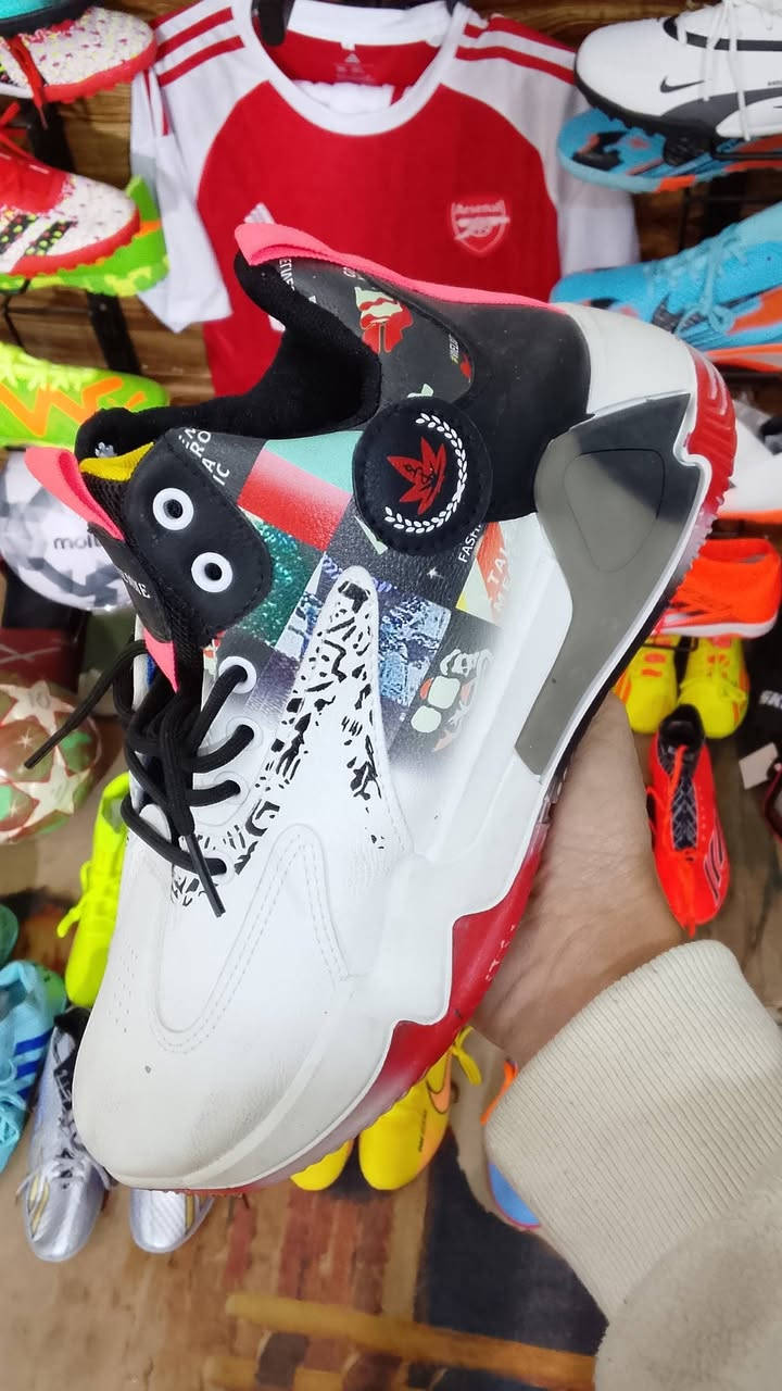 باله سعر القطعه 5 الاف وبس يوجد خدمة توصيل الى كل المحافظات بس ب3 الاف
تواصل خاص او واتساب *********** ❤️ بدربك لايك ❤️
