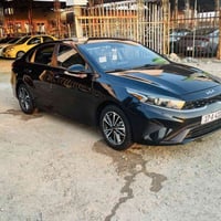 كيا فورتي موديل 2023  مرقم مثنى معوقين  مواصفات نص فول  ضرر تبديل بنيد...