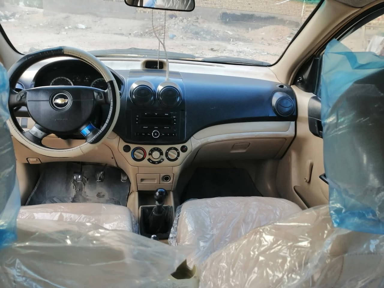 سلام عليكم افيو موديل 10بسمي رقم نجف سنويه ل27.السياره مصبوغه لجماليه كير محرك كل جديد العنوان نجف حي النداء  الاتصال عل رقم امكلف بل نشر ***********
