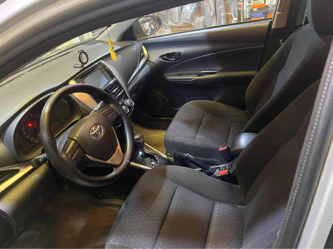 تويوتا يارس موديل 19 سلفر 
مكفوله بدون صبغ وبارد 
ماشي 59 الف كيلو 
باسمي رقم اربيل شرط تحويل 
مكان سياره كركوك 
سعر 135
رقم *********** كركوك, العراق
