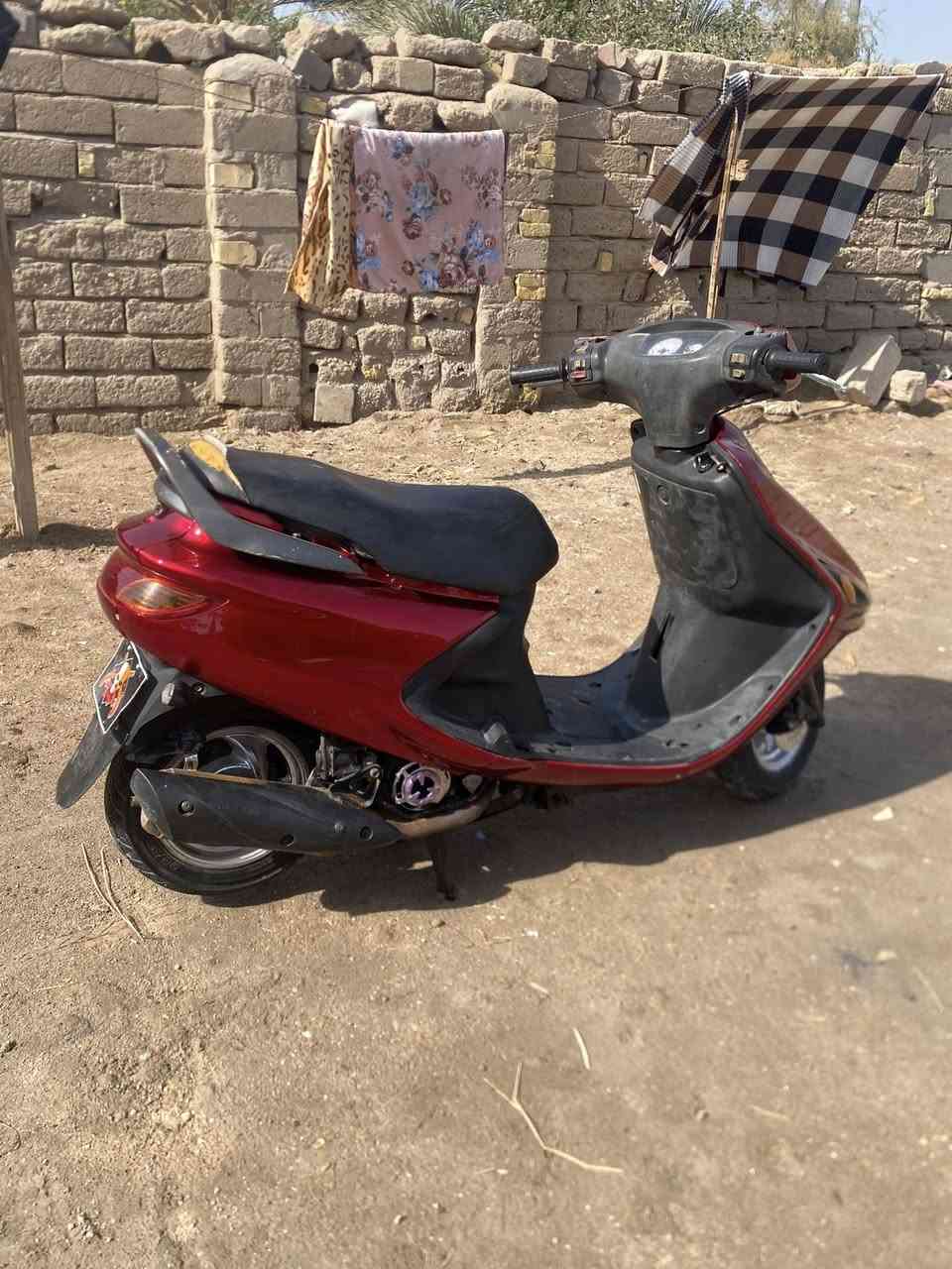 سلام عليكم دراجه فراشه نثيه دراجه جاهزه كهرباء كله شغاله نكره سلف مكينه ما مفتوح بدل بيه بس زنجيل لباقي كله كفاله سعر 500بيه مجال مكاني البصره القرنه ‭٠٧٨٧ ١٧٠ ٧٠٥٩‬
