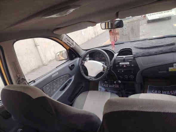 سلام عليكم للبيع سياره طيبه تكسي رقم بغداد الماني بسمي شرط التحويل وكير ومحرك شرط  وصدر جديد تايرات جديد كير عادي لون صفره بيها طخه بل جاملغ وممصلحه موجوده بل صوره فقط بس هاي طختها مكاني تكريت السعر 38$ مكاني تكريت ***********
