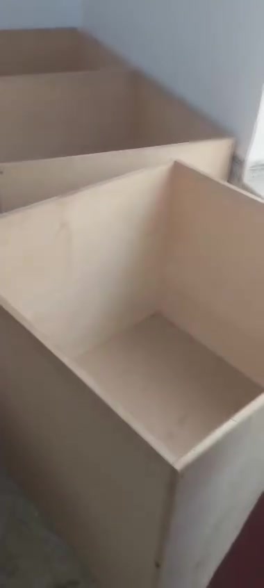 السلام عليكم يوجد بوكسات عدد 3 خشب حطاطه بلوك قياسها 80×80 وارتفاع ايضا 80 جديدة جدا مستخدمه شي قليل سعر  الواحد 35 الف واذا ثلاثتهم 100 الف


**إذا كنت صاحب هذا الإعلان وتريد حذفه لأي سبب، رجاءا أرسل رسالة إلى الدعم الفني**