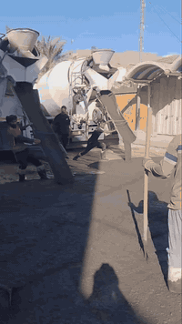 السلام عليكم يوجد كادر صب متكامل شغل درجه أولى صب شوراع تطبيك
سواقي مطريه نشتغل وين ماكان ناصريه غراف شطره نصر رفاعي فجر قلعه حسب لأتفاق ***********
