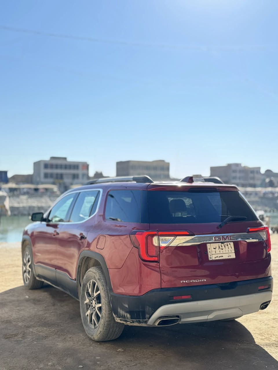 السلام عليكم
أكاديا موديل ٢٠ رقم بابل باسمي 
للبيع مكانها بابل كير محرك مكفول. 
V6 3.5 SLE
شخوط بيها ضربتها ٣ قطع صبغ. سعر 200 وبيها مجال .. والي يحب ادزله رقم شاصي
 ***********
