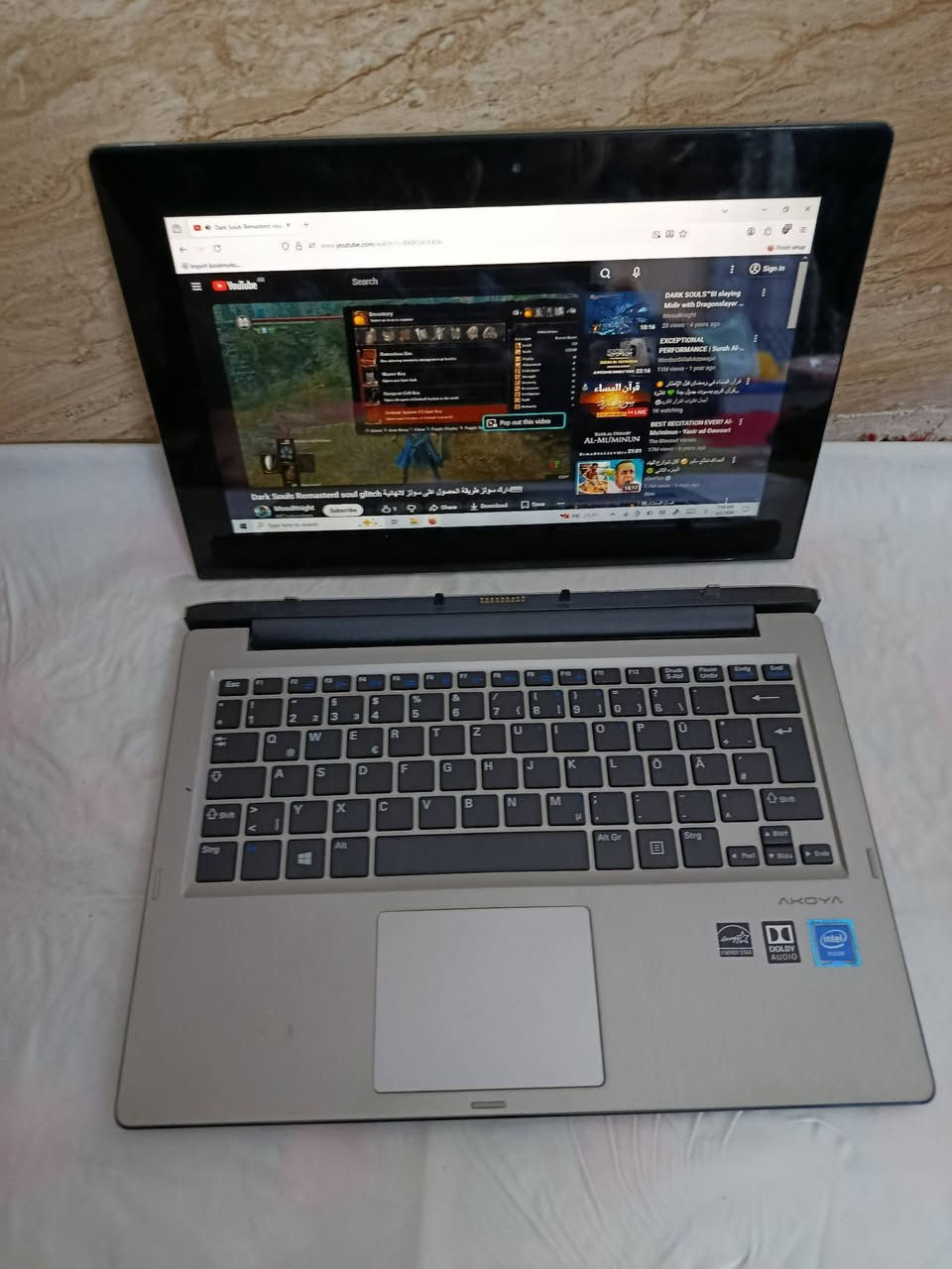 لابتوب ميدون لمس حجم الهارد 64 گيگا وتصير تاب لمس مفصول أيضآ مع الحقيبة وشحن كيبل كلاكسي مواصفاتها موضحة بالصور السعر 75 الف  التواصل عالخاص التوصيل لجميع المحافظات


**إذا كنت صاحب هذا الإعلان وتريد حذفه لأي سبب، رجاءا أرسل رسالة إلى الدعم الفني**