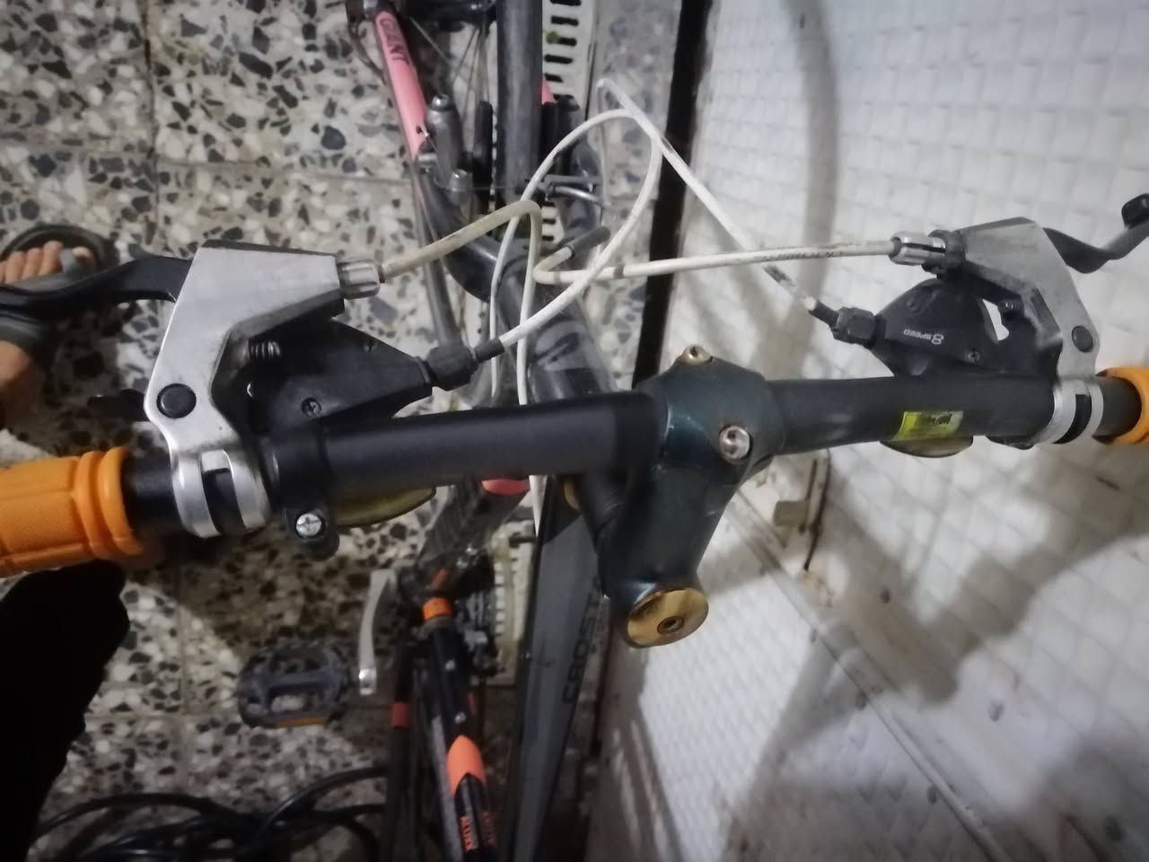 جاينت حديث
معدن خليط المنيوم كاربون فايبر خفيف جدا
دشلي خلفي 8 أمامي 3
الفريم 48
سستم شيمانو كله بالكامل
دراجة خفيفه ناعمه بالمشي
200 الف
مكاني بغداد


**إذا كنت صاحب هذا الإعلان وتريد حذفه لأي سبب، رجاءا أرسل رسالة إلى الدعم الفني**