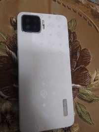 للبيع • موبايل • تفاصيل ناقصة