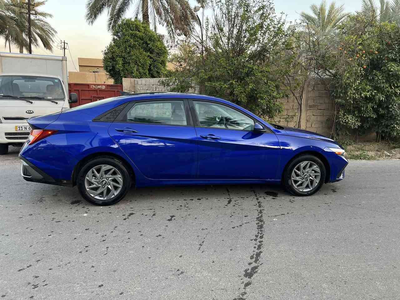 سلام عليكم
النترا بلو هايبرد موديل ٢٠٢٥ دخول جديد سياره زيرو بتراب الشركة 
ماشيه ٣ الاف 
حادثها كما موضح بصوره بدون ايرباك تبديل بس جاملغ الامامي 
بجم كبس سياره جديده كلش
عارضها ب١٦٥ وبيها مجال 
مكاني بغداد 
لي معاجبه السعر ان شاءالله يلكه بسعر لي يعجبه
رقمي ***********
