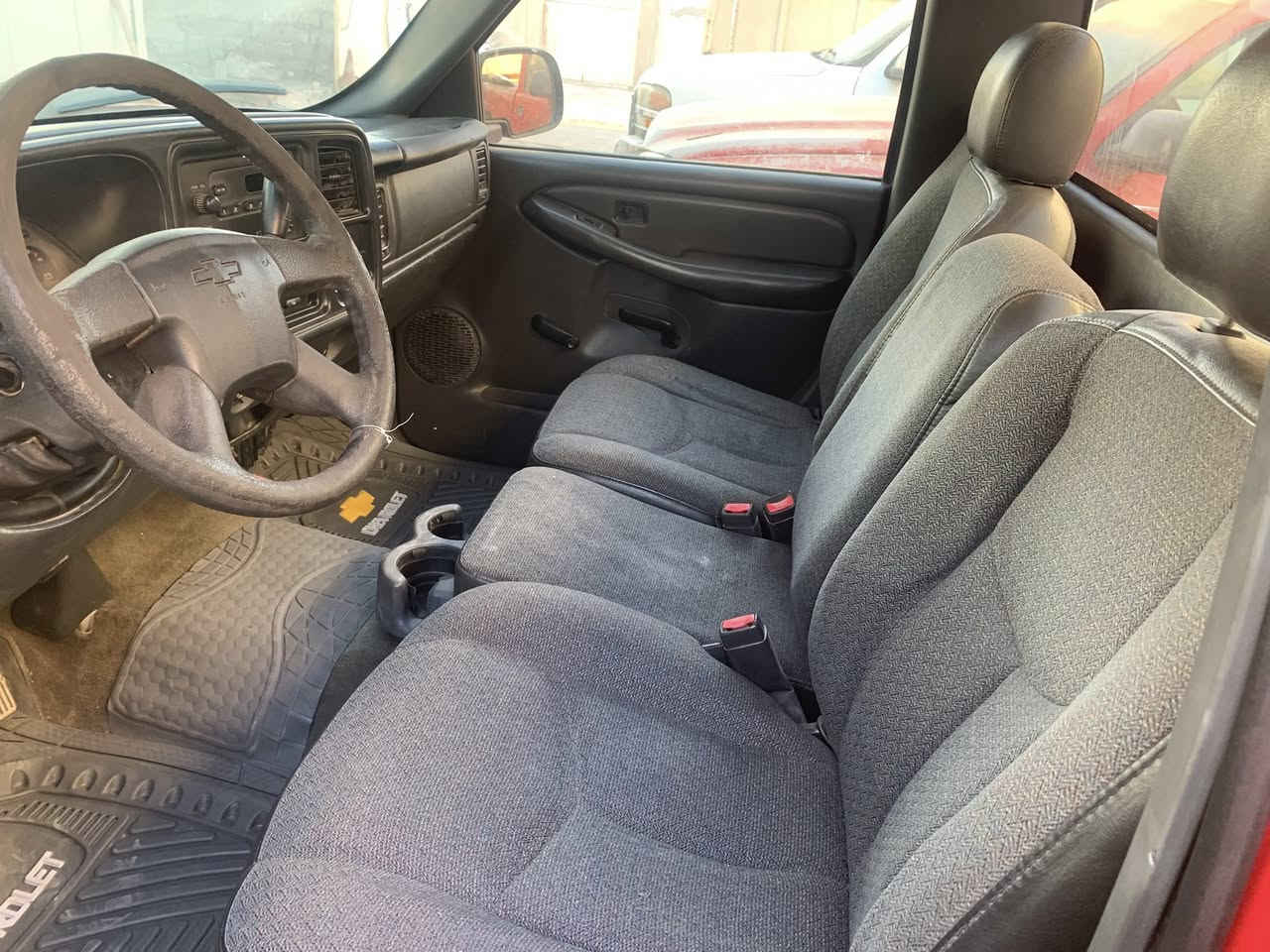 السلام عليكم شوفرليت سلفرادو 2003 مال مزاد دفاع مدني رقم مجاني عل دوله والمعامله على المشتري مكان بغداد جسر ديالى الجديد للاستفسار 
‭0771 120 2633‬
