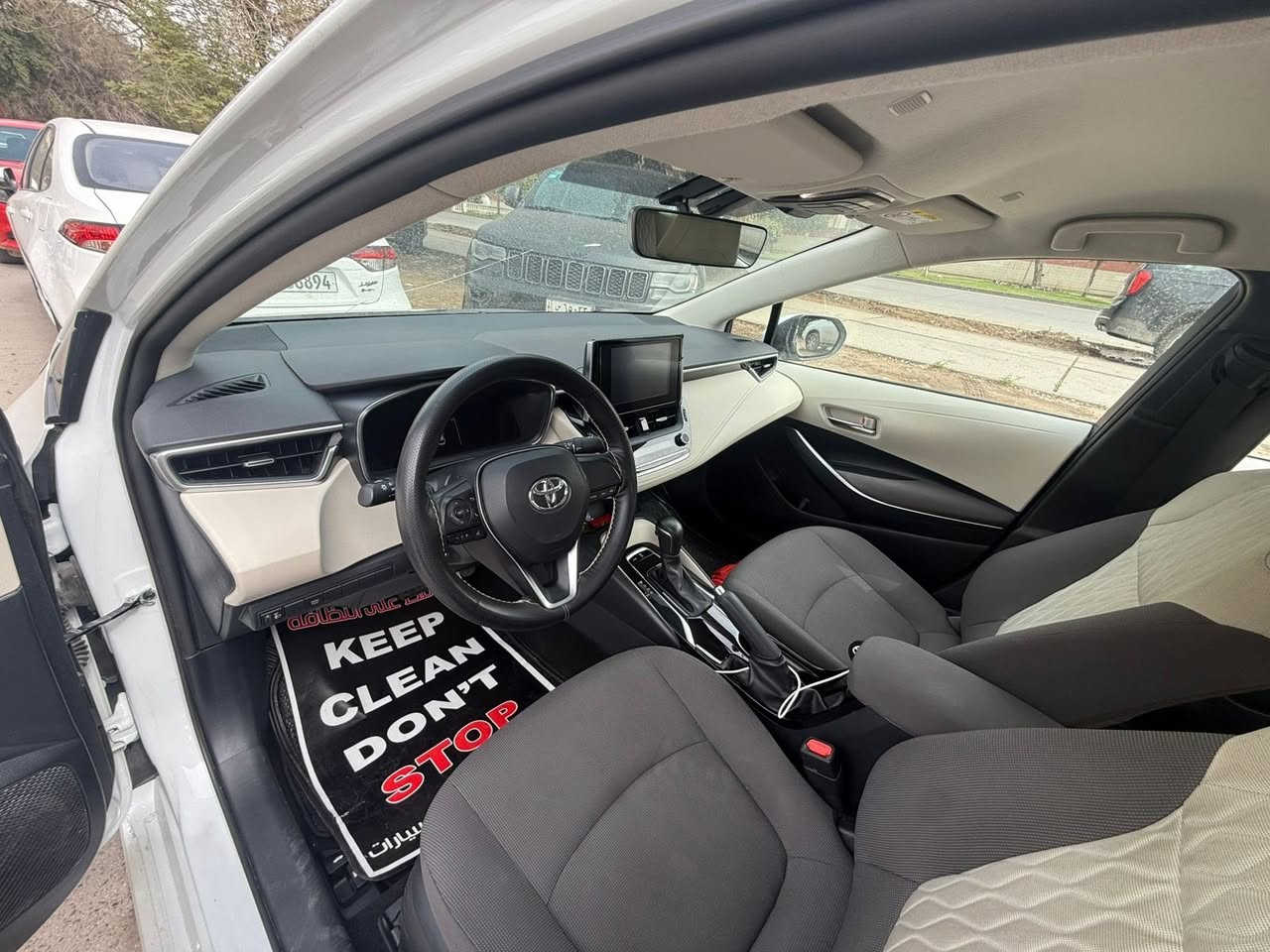 كورلا سااز موديل 2024 كفاله ماعده بارد بل جاملغ الايمن على كدشبر والباقي كفاله السعر. 180 ورقة ***********ممتواجد على الفيس مكان السيارة بغداد
