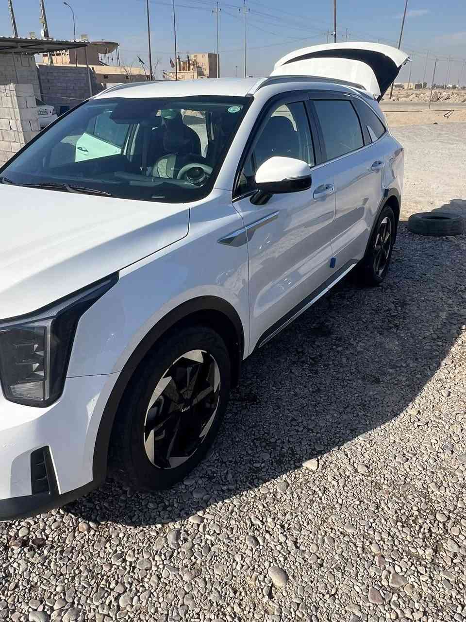 سلام عليكم سونتو لبيع موديل 224 سياره جاهزه من كلشي تخم تاير حداديه سياره موصفات داته شوب كامرتين كشنات جلد مخلفه ماشيه 53كيلو كسياره مكفوله من ضربه وهاذ سونار مالها اي شي ما مبدل بيها رقم اربيل تريد تحويل وكاله هم موجود سياره مكانها البصره الزبير بيع فقط سعر 300$
بيها مجال بصيط 
***********
