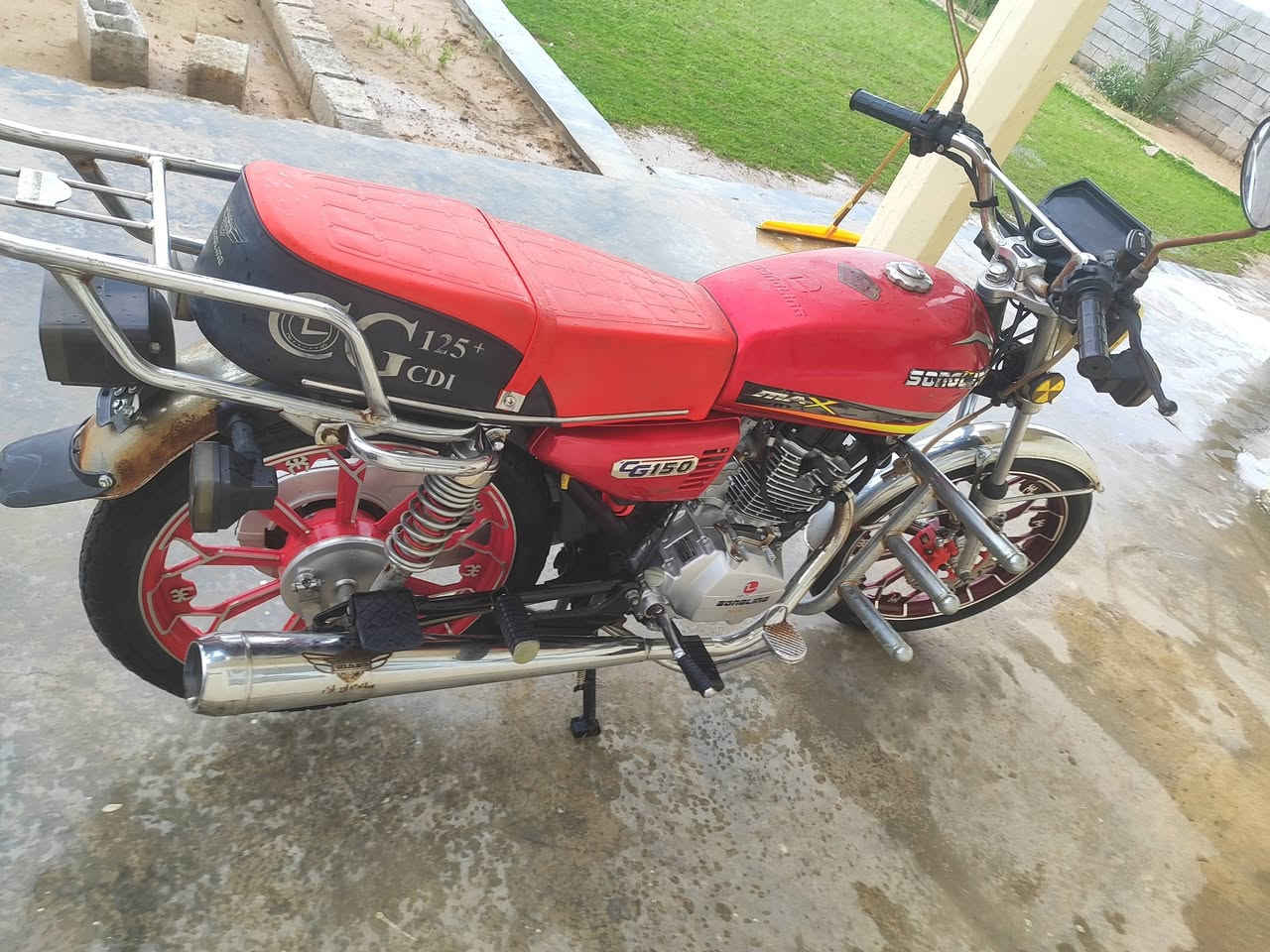 السلام عليكم
دراجه سيفان للبيع موديل 24
***********
