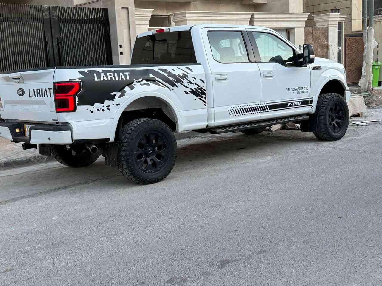 اف -150 lariat
موديل 19 كنديه 

بصمه ابواب 💎
بصمه تشغيل 💎
اشاير مري 💎
بانوراما 💎
ماشيه ١٩ الف فقططط ( زيييييرو ) 
كير طرح 💎
مكينه 3500cc💎
كير 10 نمر 💎
سعر تواصل ع رقم ***********

