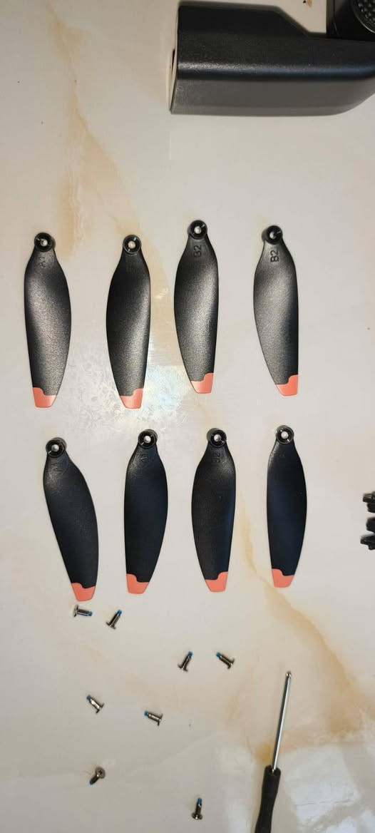 متوفر أدوات درون A77 (جنطة - ريش مع البراغي - بطارية - جوستك)


**إذا كنت صاحب هذا الإعلان وتريد حذفه لأي سبب، رجاءا أرسل رسالة إلى الدعم الفني**