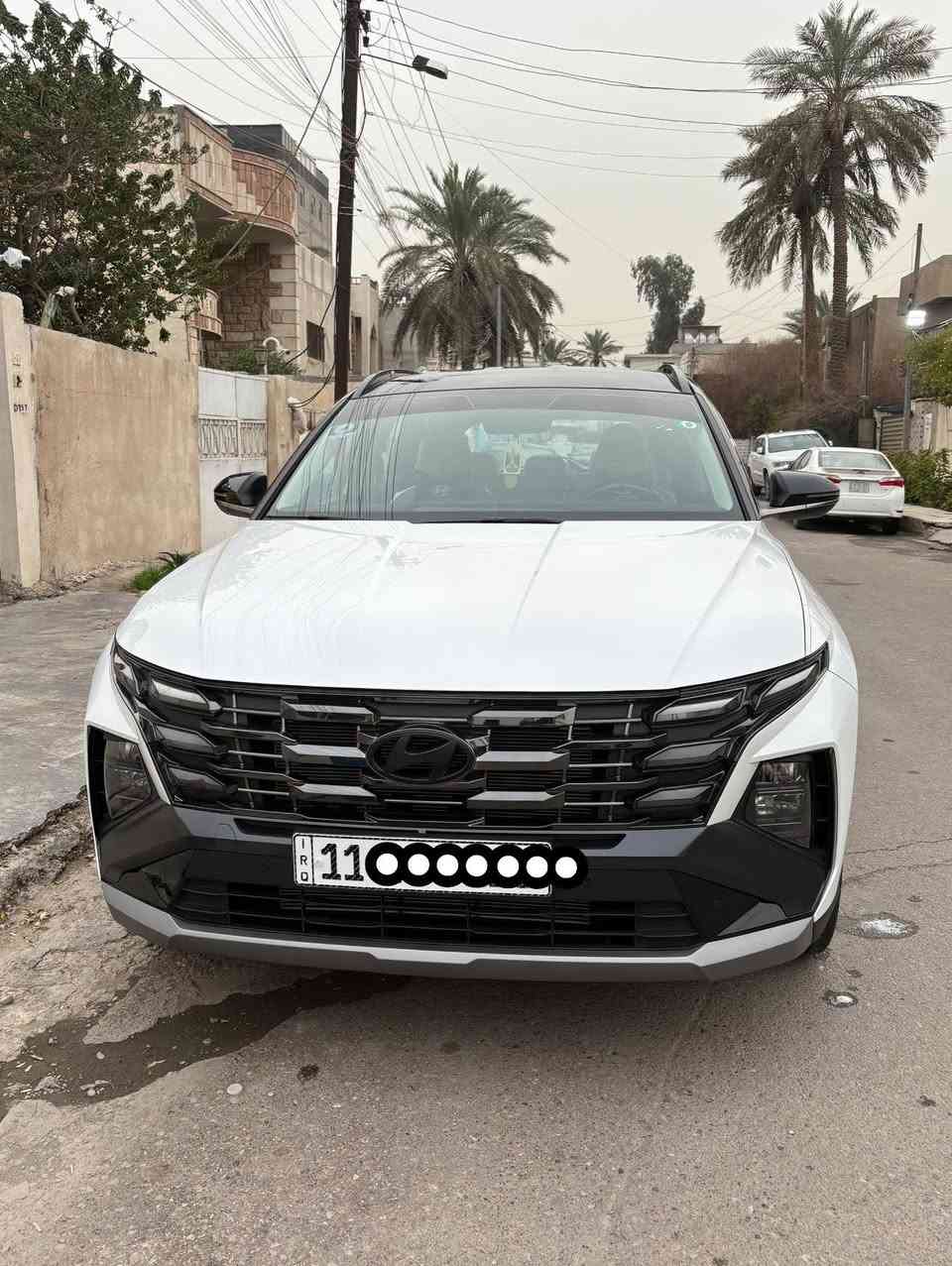 للبيع
هيونداي توسان 
2025
ضمان شركة الاولى موتورز 
السياره فول مواصفات توكلر 
شاشه وبصمه وكشنات كهرباء وتبريد بالكشنات
كامرا دواره 
حساس امامي خلفي
وباقي المواصفات معروفه مال توسان 
ماشيه / 3800 كليو زيرو على الشركه 
للاستفسار 
***********
السعر / شدتين و50 ورقه يعني 250 ورقه 
وبيها مجال
