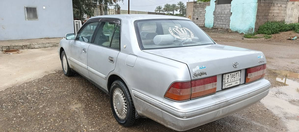 السلام عليكم 
كراون راس الثور تكم (الغسق) 
كفاله من الكص والنقل وكافه الاصوليات
صبغ مكانات المري بالجاملغ الامامي فقط 
كير مكينه كفاله
صدر امامي خلفي جديد 
كشنات اماميه خلفيه كهرباء+ قطعتين تبريد
السعر ٩٥ صلاح الدين بلد
***********
