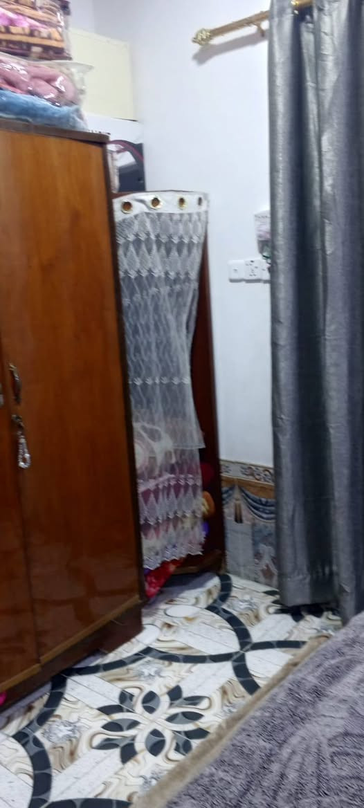 غرفه نوم للبيع حطاطه السعر 500 وبي مجال الاستفسار على هاذا
الرقم الموجود ***********
