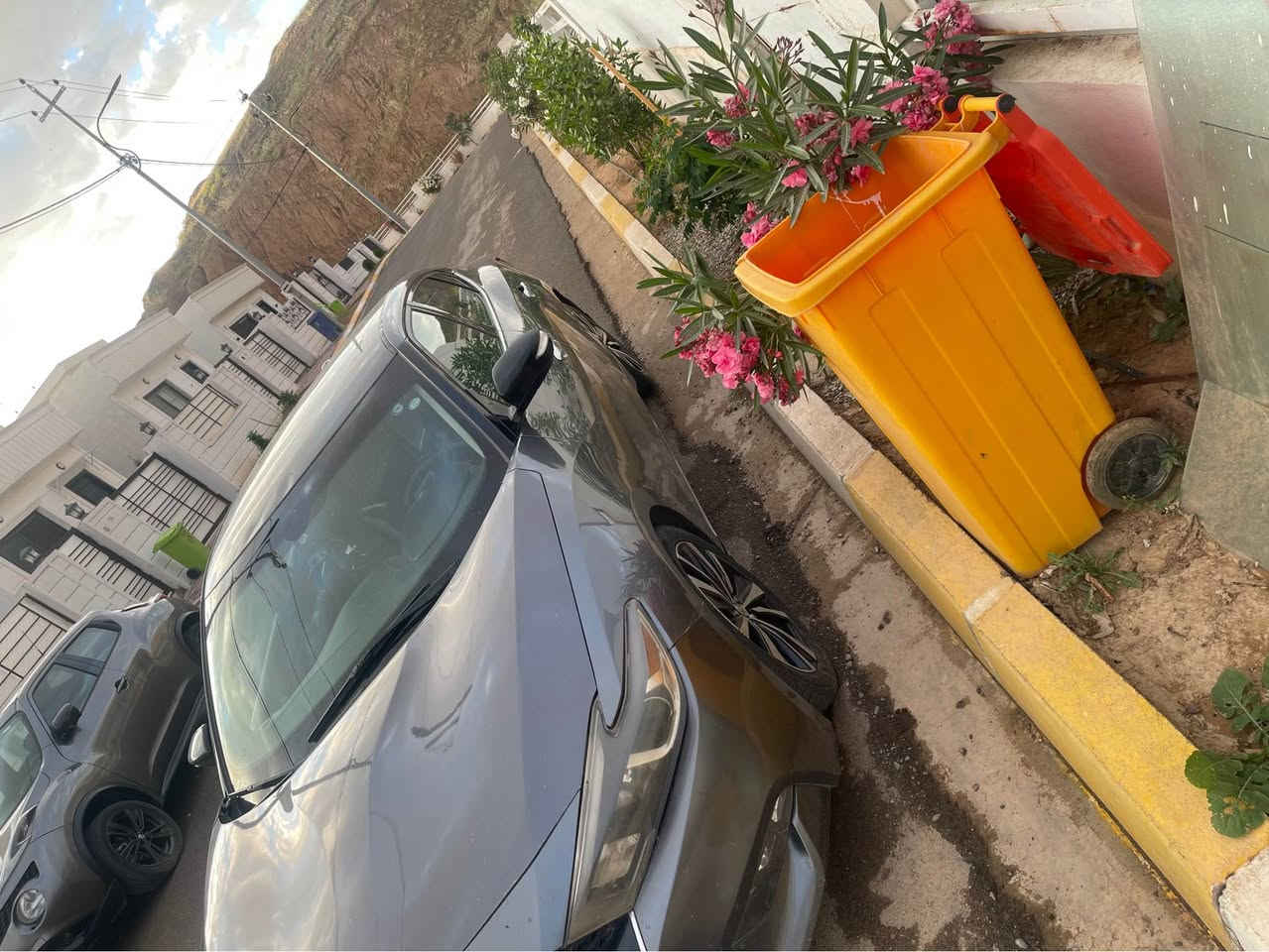 نيسان مكسيما 2018 SR سياره فول عده الفتحه تحمك جهتي رادار تتفه تبريد كشنات بيه اهواي مواصفات منضومت تبريد جديد تبريد ثلج كير محرك شرط تراي للبصره ضضر بونيد وجاملغ  وبيه بارد اشويه سياره حلو ومرتبهوعليه منضومت غاز ايطالي  سعر125$ مراوسه حسب القناعه كركوك, العراق


**إذا كنت صاحب هذا الإعلان وتريد حذفه لأي سبب، رجاءا أرسل رسالة إلى الدعم الفني**