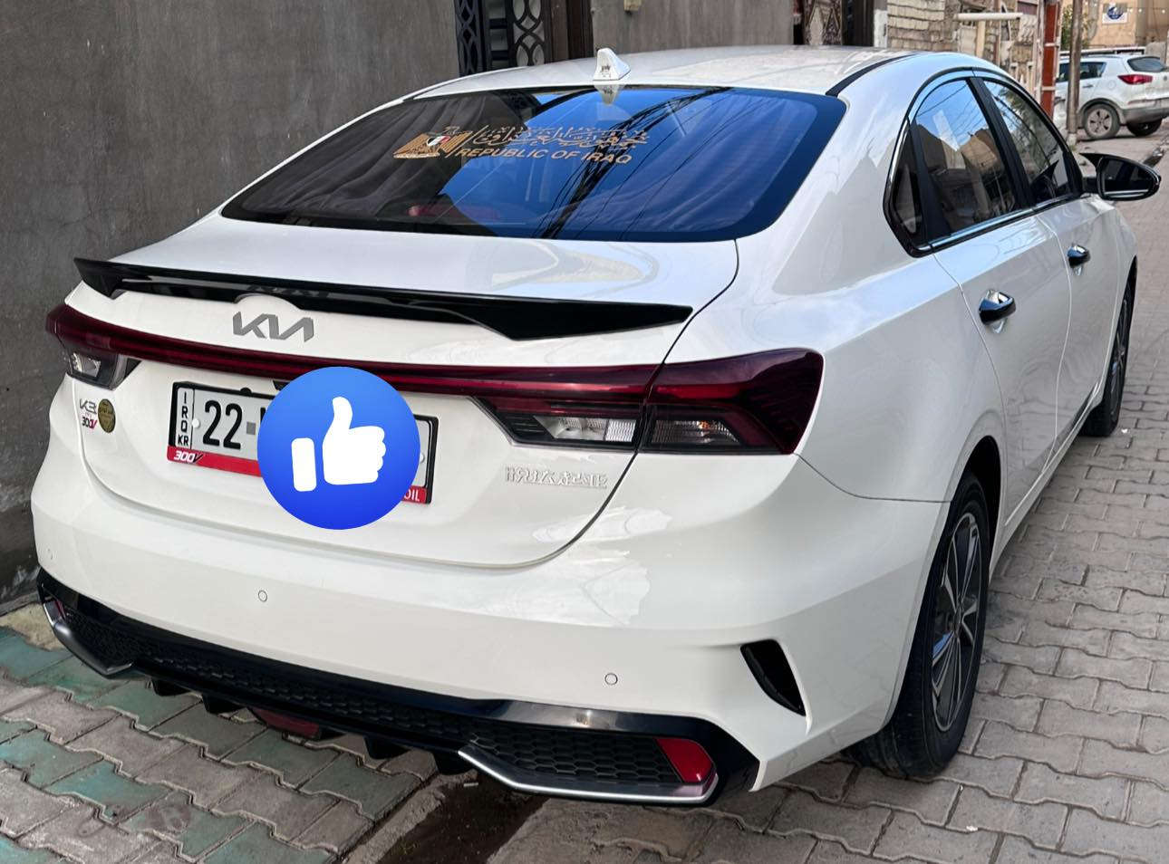 السلام عليكم للبيع كي 3 موديل 2024اربيل معروفه مواصفات الكي 3 فول مواصفات  السياره عندي من الزيرو وهسه ماشيه 25 السياره بيه طعجه بسيطه وشويه بارد جوه لايت الامامي كلش بسيط  وصغير عارضهه 139 جديده بمعنى الكلمه مكاني نجف اتصال ***********
