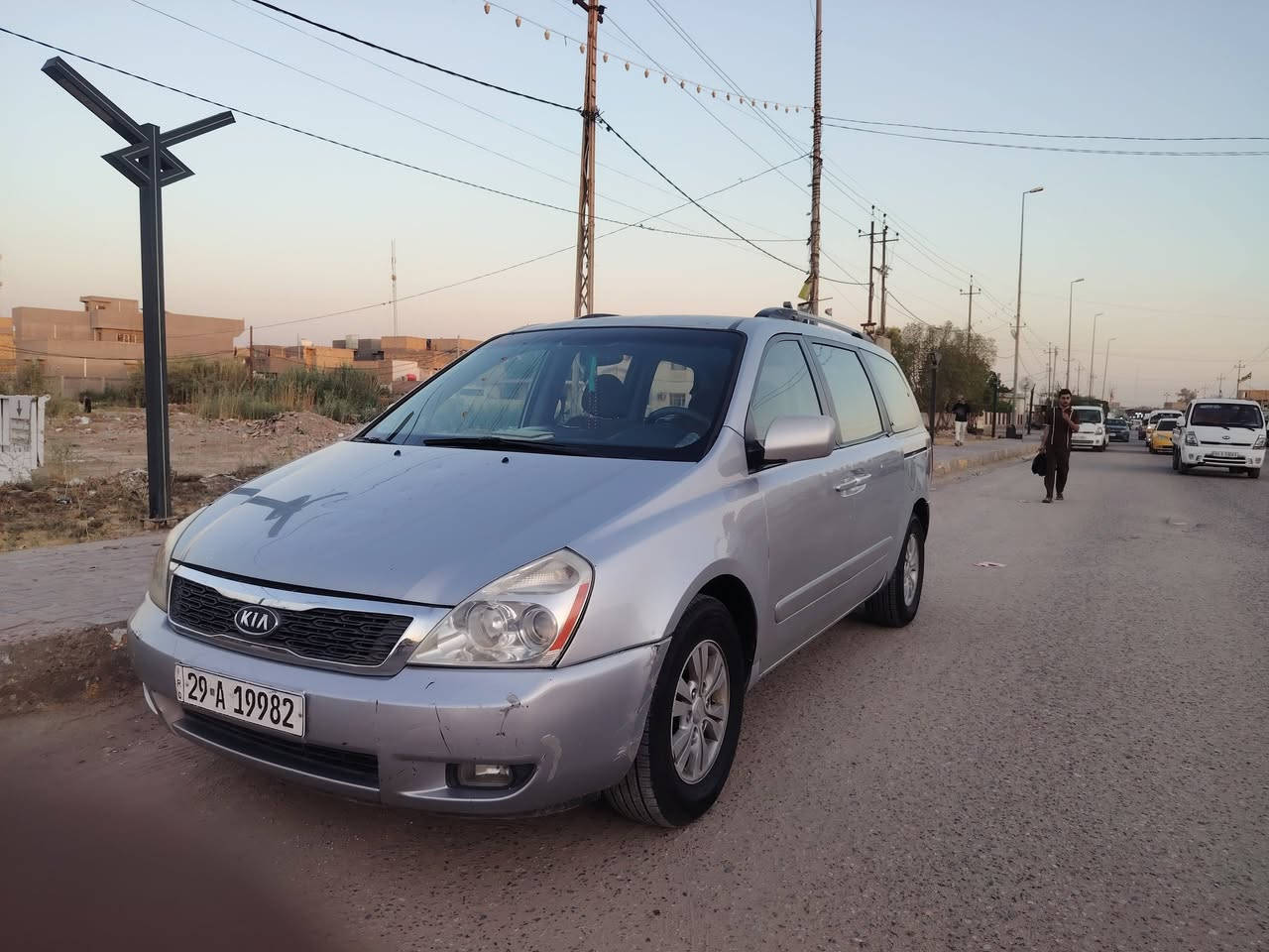 كيه سيدنا موديل ١٢ سياحي جاهزه من كلشي وعلسونار تبريد تأثيرات وكير ٦ نمر ومحرك ٣٨٠٠ كفاله مكان ديوانيه دغاره ***********
