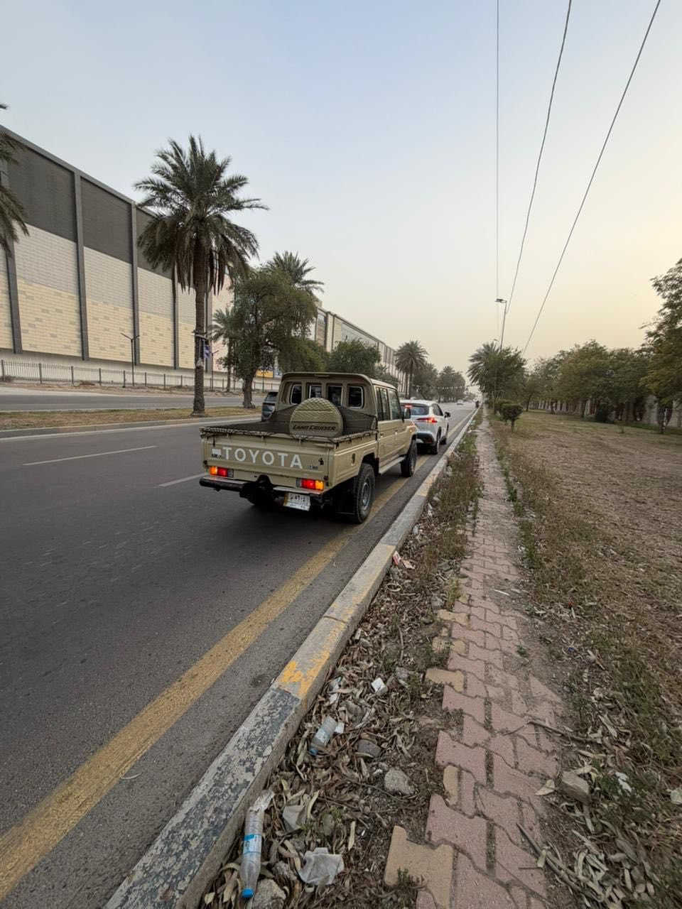 لاندكروز شاص 2014 خليجي مكفولة رقم بغداد
تحويل ثاني يوم  6 سلندر بانزين السعر 280
***********
