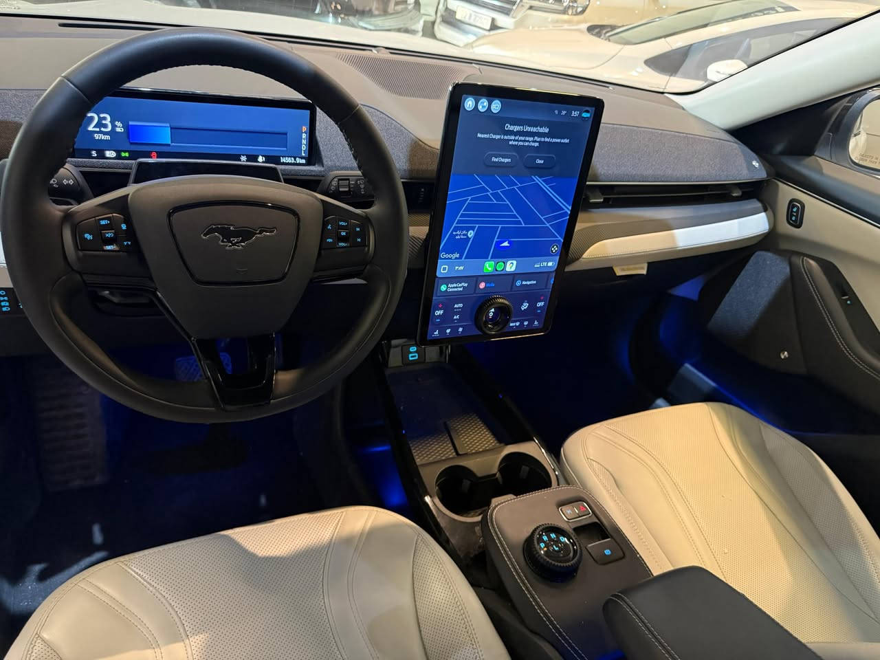 السلام عليكم 
موستك 2023 ماك اي كهرباء بل كامل
فئة بريموم ( فول مواصفات ) 1/1 
بطارية جبيره X حجم 91 كيلو واط 
تمشي بل شحنة 530 كيلو 
دبل ماطور 350 حصان 🚀🚀🚀
سقف جام بل كامل 5 كامراة 
شاشة جبيره صندوق كهرباء 
داخل 7 الوان السياره بصمتين 
داخل جلد ابيض كشنات كهرباء 
رمز دوخل بل باب 
نضام صوت B&O دمام خلفي 
حساس امامي خلفي 
وباقي الموصفات المعروفة
السيارة ماشية : 17الف كيلو 
رقم اربيل 
حادث السياره فقط نص جاملغ خلفي فقط 
بدون ايرباك   
) بيع او مراوس 
مكان السياره زيونه لاستفسار *********** وات ساب فقط
