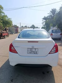 سني هندي بليتة زركة رقم بغداد باسمي موديل ١٩ ماشية السيارة ١٢٥ الف  كي...