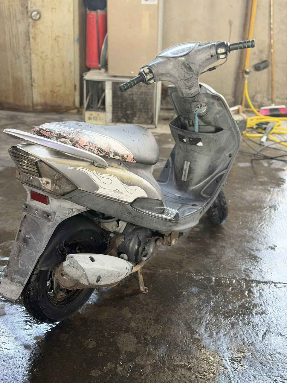 السلام عليكم ماكس عدله للبيع صاله اقل شهر نازله رمبه كفاله عامه ختم واحد وي المكينه جيب وياك الف فيتر كفالة عامه (بياع شراي لاتوصلني تمام ) مكاني بغداد تقاطع درويش 
***********
