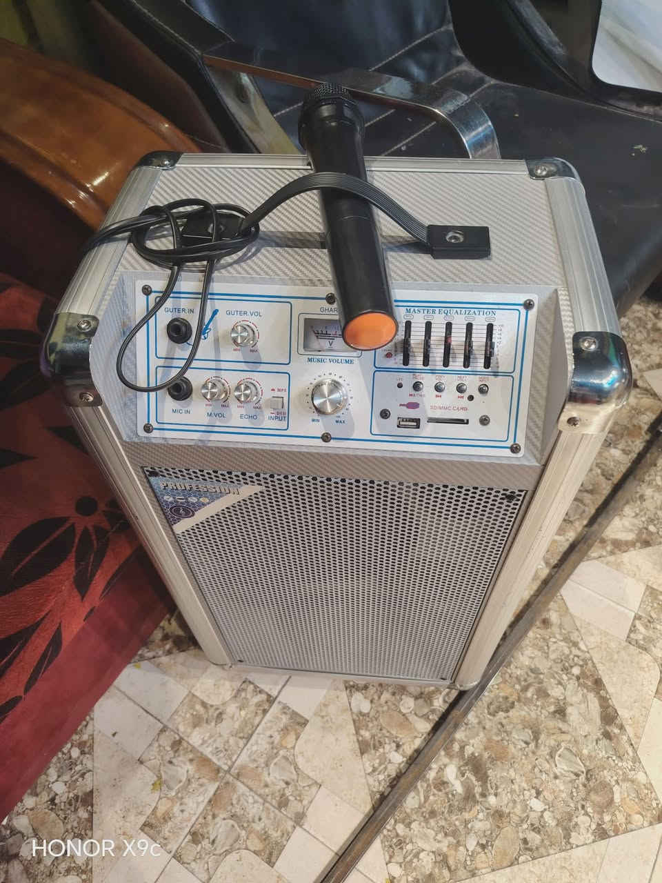 سماعه جديده معه المايك


**إذا كنت صاحب هذا الإعلان وتريد حذفه لأي سبب، رجاءا أرسل رسالة إلى الدعم الفني**