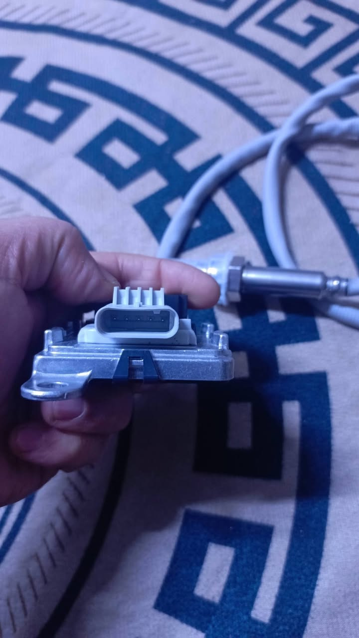 قطعتين تخص الرينو حساسات نطونه بيهن سعر ماعرف سعرهن


**إذا كنت صاحب هذا الإعلان وتريد حذفه لأي سبب، رجاءا أرسل رسالة إلى الدعم الفني**