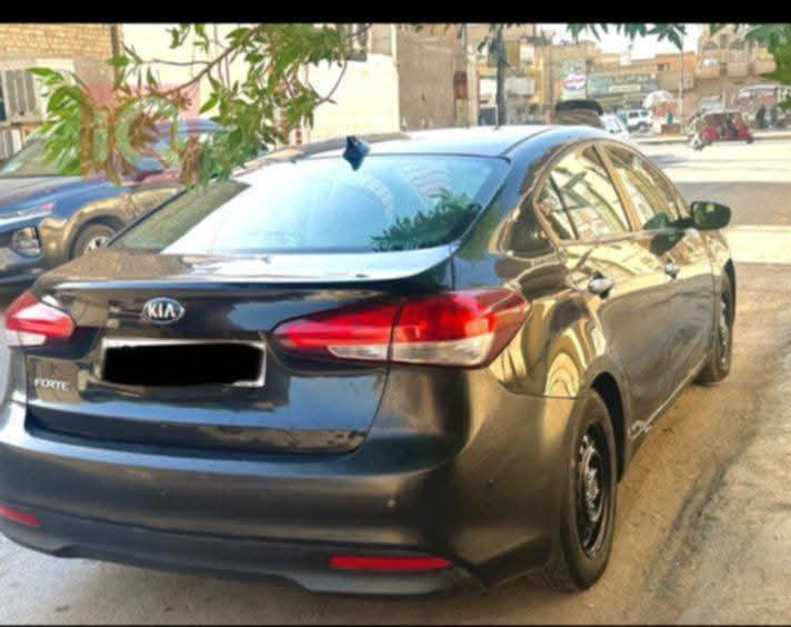 السلام عليكم فورتي موديل 17 رقم اربيل بسمي بيها بنيد وجملغ امامي منضومه غاز ام 60ماشية سيارة 112مكان سيارة بغداد تقاطع نهروان 9نيسان سعر 109رقم هاتف واتساب ***********
