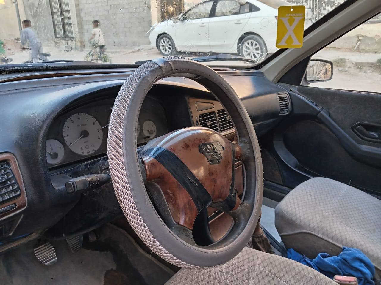 السلام عليكم بيجو بارص مديل 2010 بدون راعي رقمه نجف الماني مكانه نجف سياره ماعايزه شي مال  جناي فقط المكينه بيه بخار بدون تنقيص اتكاتب وياك عن السرقه والعشائر السعر 19 وبيه مجال للطيبين ***********
