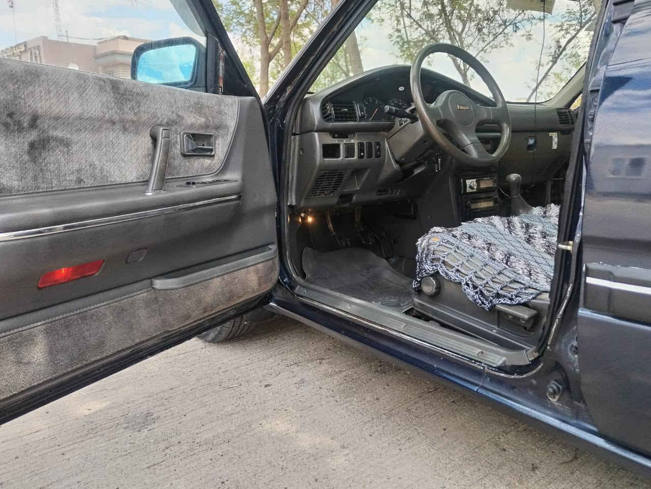 مازده للبيع موديل91 ستيرن بور قفل مركزي جامات كهرب طخم نضيف 12كابريتا مكينه شرش كير شرط وايرمنيه كلها شغاله السعر 38 وبيها مجال التواصل على الرقم الواتس ***********
