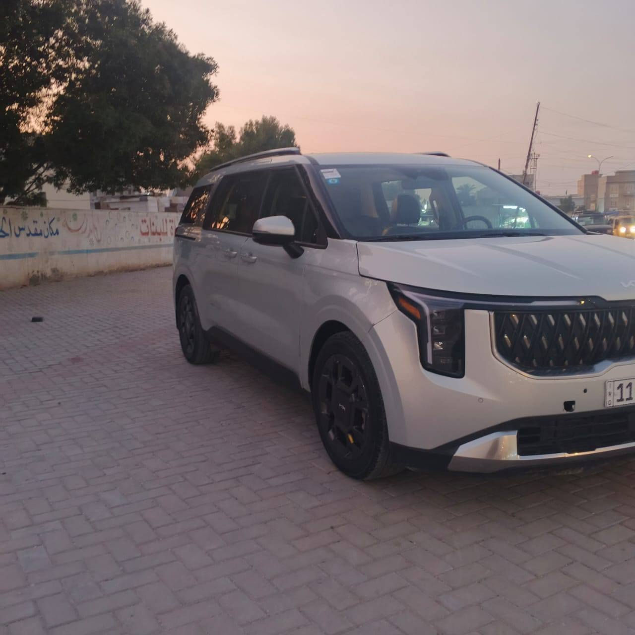 سلام عليكم كيا كرنفال البيع موديل 2025 هايبرد كامله موصفات بيبان كهربائي صندوك كهربائي كشنات جلد تتفا المرايات شفط المكان بغداد رقم الهاتف ***********
