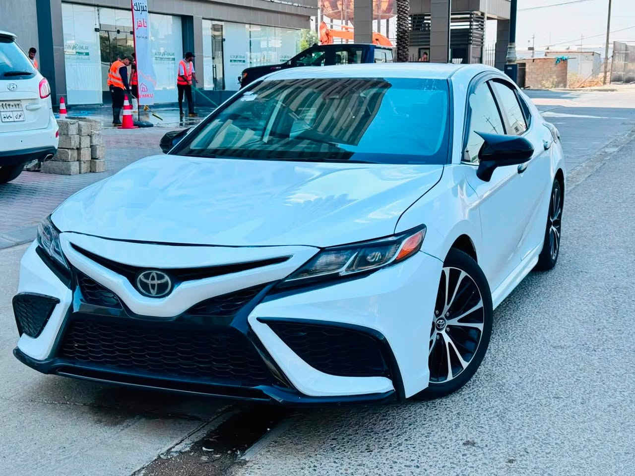 السلام عليكم
كامري موديل 19 ابيض SE امريكي 

بيها أربع جاملغ خلفي حادث امريكا 

وبيها بالعراق 3 قطع الحادث صار يمي 
الشاصي سحب + تعديل اثر الدعم
كير محرك شرط بدون نقص سنويه 

نافذه قبل يومين يرهم مراوس مع فرق

مكاني بيجي واليوم اتواجد بالشركاط

150 وبيها مجال للشراي ***********
