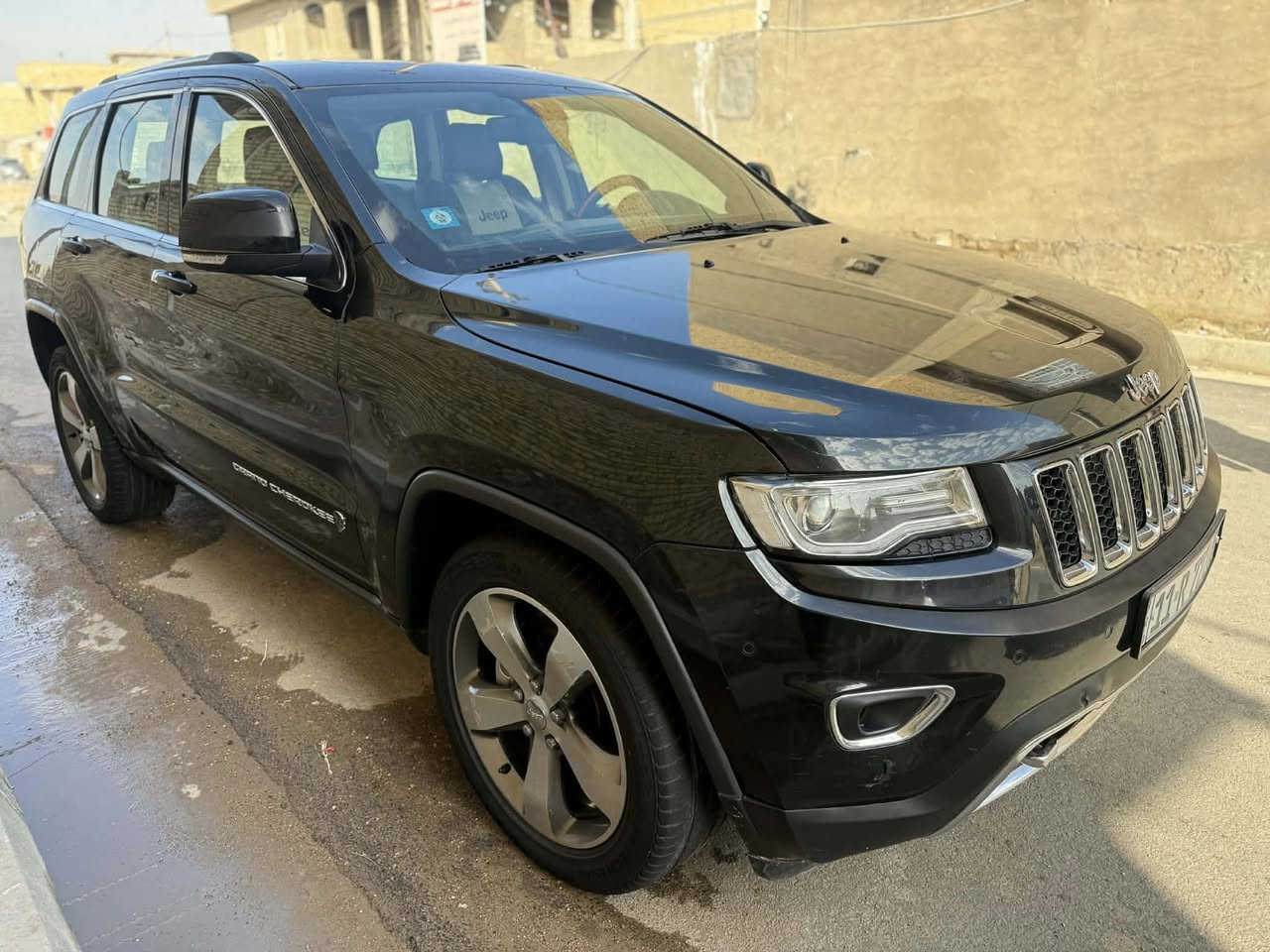 اللهم مصلي ؏ محمد والـ محمد
نوع السياره: جيب
المديل :2014
وارد : خليجي
نوع المحرك : 6سلندر
السرعه الاقصى:148km
الضرر: فقط تبديل جاملغ + جاملغ الاصلي موجود
المواصفات .
1.بنيراما
2.كشنات حار بارد
3.صندوق كهربائي
4.حساس امامي + خلفي
5.ويل حجم 20 تخم تاير حدايه
6.جكات
7. كير طيار
8. محرك + كير كفاله
9. مانع انزلاق
10. شاشه كبير
11.تشغيل عن بـ؏ـَد 
12.رقم بغداد
سياره بـ؏ـَد هوايـۃ مواصفات + سياره جهازه اخير حبايه مابيه كل نقص 
السياره عليه ادمه كامله ماتذب عليه الف بل عافيه الي ياخذهఇ . 
(السياره للبيع او مرواس حسب القناعه)
اتصال او استفسار واتساب
(***********)
